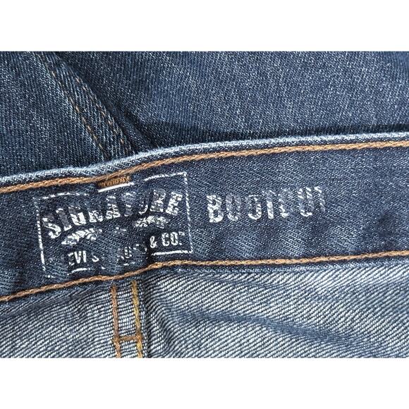 Levi's Bootcut Dark Wash Jeans - 34 x 30 - Picture 3 of 4